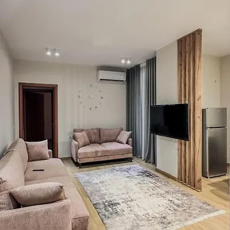 Elegant Rose City Center Oasis Tirana Exterior foto