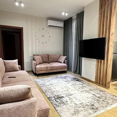 Elegant Rose City Center Oasis Tirana Exterior foto